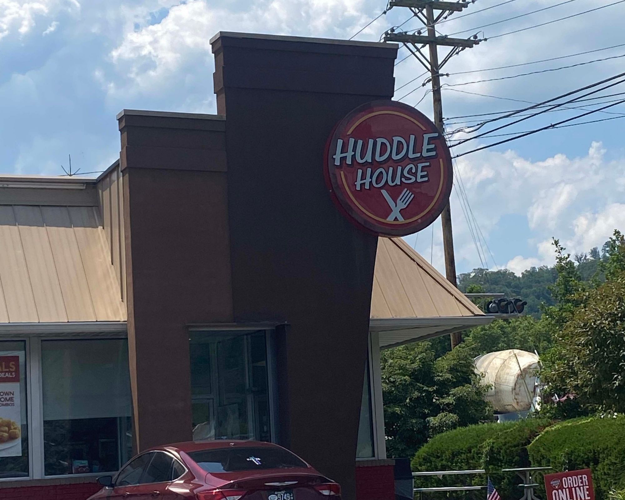 Huddle House Scaled