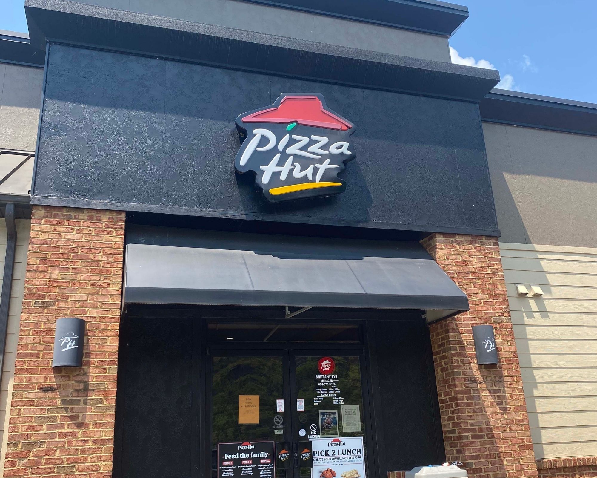 Pizza Hut Scaled